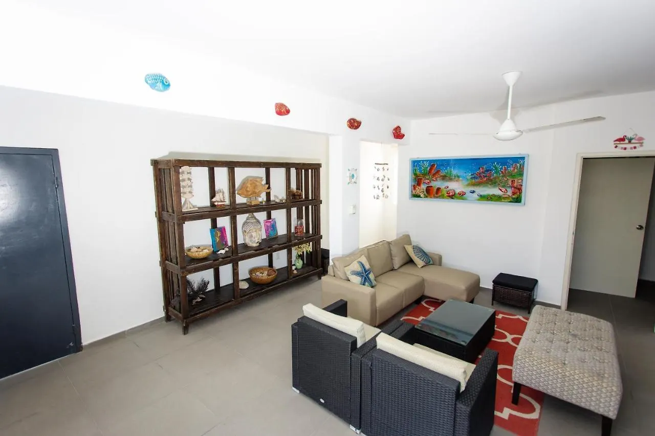 Westpunt Beach Apartments Willemstad