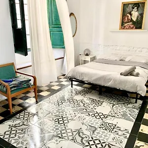 https://maria-magdalena-room-1.es-andalucia.com