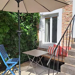 https://f1-proche-des-thermes.hotels-rhonealpes.com
